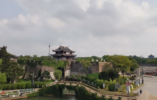 七绝•赠刘乐