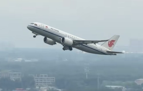 国产大飞机首航赞