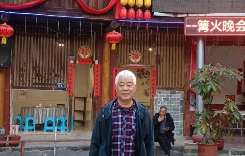 杨友明诗词研究   杨友明诗词的社会影响力