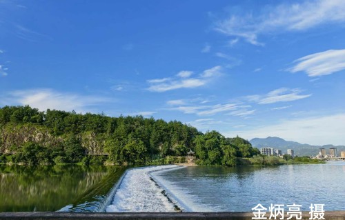 水是快活的