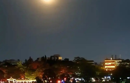 《向远行》（新韵）