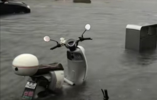 戊午日昌平雨霁四首（五绝）